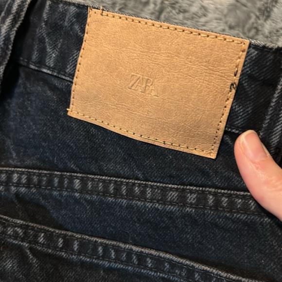 Zara jeans. Size 0 - Picture 4 of 5